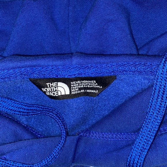 blue north face hoodie - Picture 3 of 4